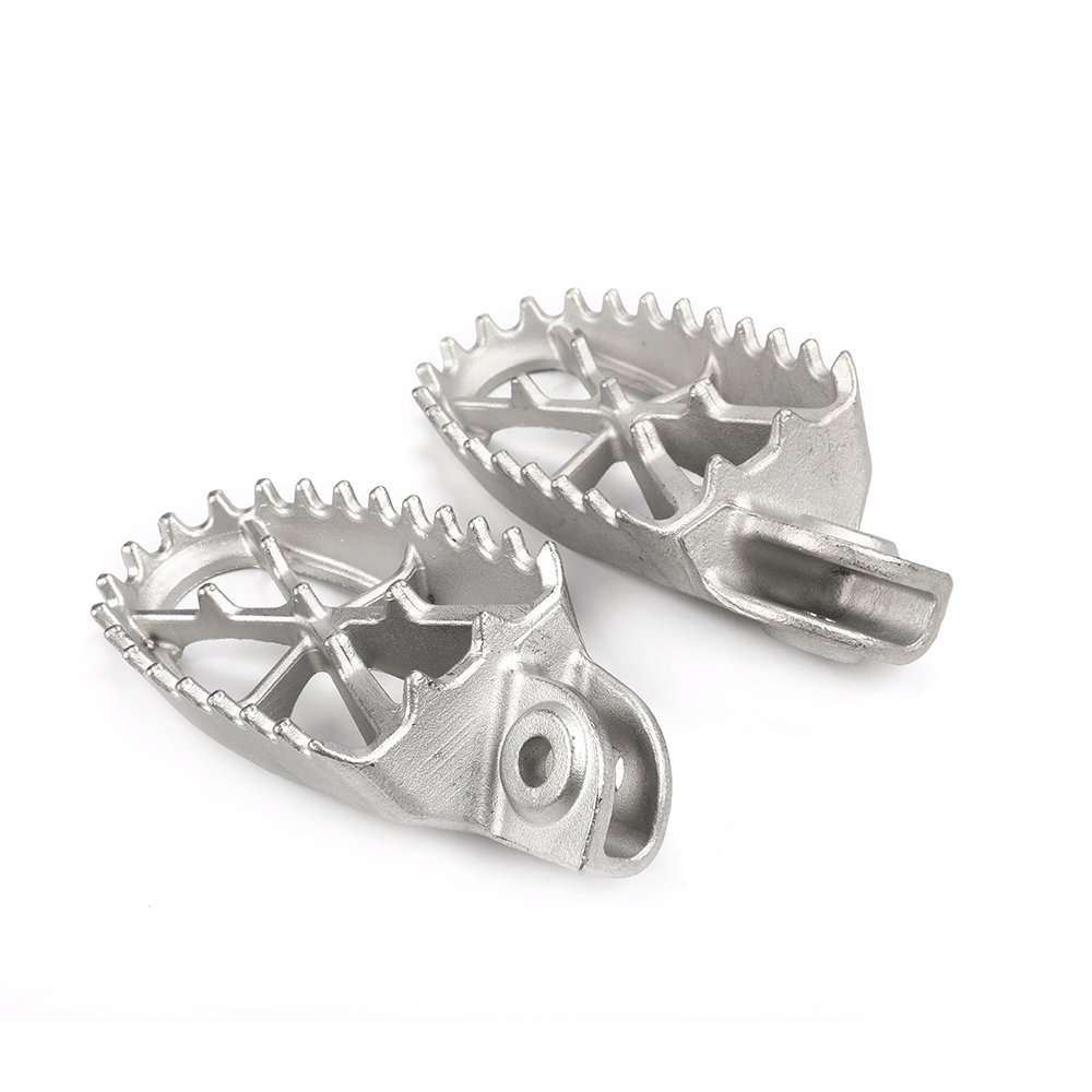 Motorcycle Stainless Steel Foot Pedals Passenger Footrest Motorcycle Pedal for Harley 883 Rear Footpedals and Suzuki 600 2003 Re